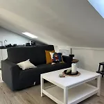 Apartamento ático En La Plaza Mayor De *